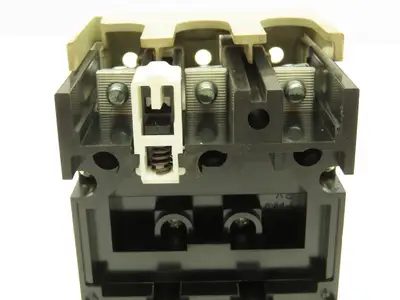 Mitsubishi NF30-FAU 3-Pole No Fuse Circuit Breaker 5A 200-230V 3Ph Lot of 11