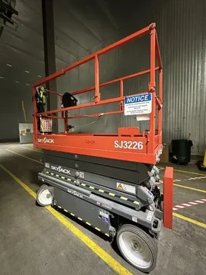 USED SKYJACK SJ3226