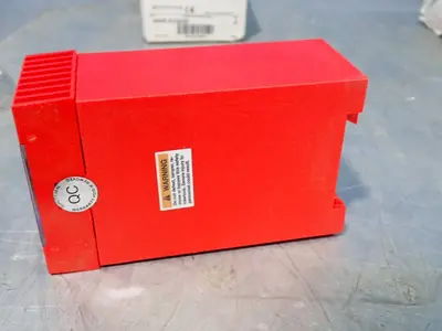 USED ALLENBRADLEY 440RE23030