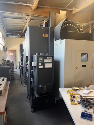 2013 DOOSAN DNM 400 II Vertical Machining Centers | Machinery Network (3)