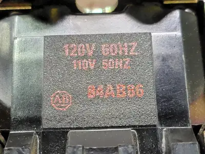 USED ALLEN-BRADLEY 700-N400A1