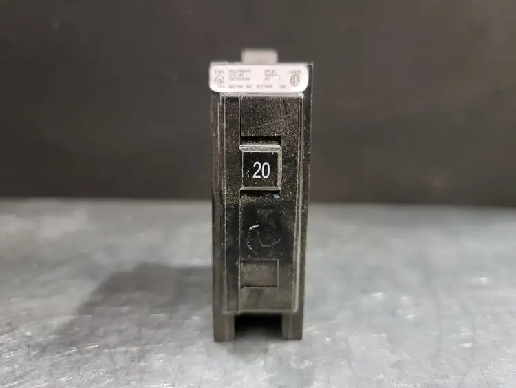 Used CUTLER-HAMMER BA120 Switchgears British Columbia CA | Lenmark #243870