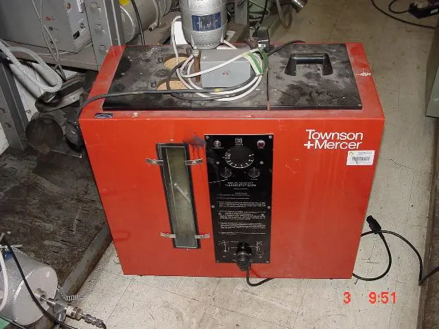 Townson Mercer -70 Viscosity Bath