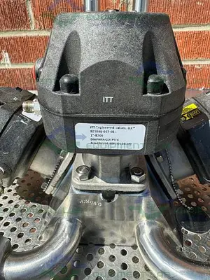 USED 3 ITT PURE FLO ADVANTAGE STAINLESS STEEL DIAPHRAGM VALVE W/ 1" SANITARY FITTINGS
