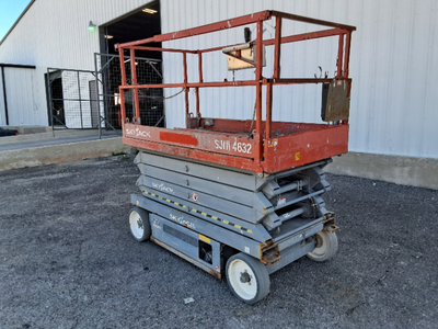 USED 2015 Skyjack SJ4632