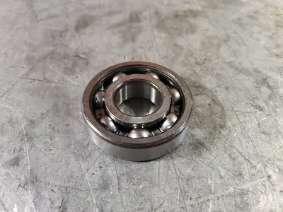 NEW SKF 6305