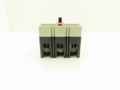 Westinghouse HFD3070L HFD 65k Circuit Breaker 70A 3 Pole 600V