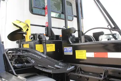 New | in-Stock 2026 MACK GRANITE 64BR Rolloff Trucks Texas US | Roll Off Truck World #1491875
