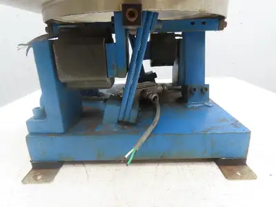 J&J Engineering V101 Vibratory Bowl Parts Feeder 115V Magnetic Coil Stainless