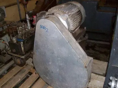 USED UNION TD-30 TRIPLEX PUMP