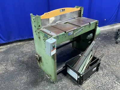 Used DIACRO NO. 36 Power Squaring Shears (Gauge) Ohio US | HGR 24 #1345194