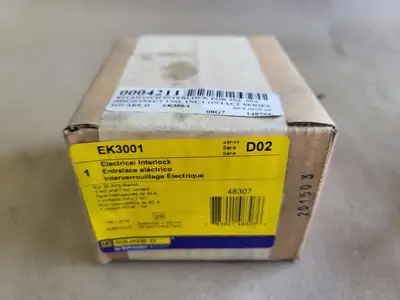 NEW SQUARE D EK3001