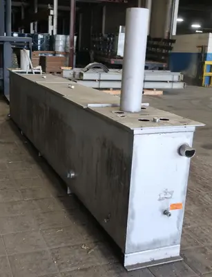 SPC8993  Tank 600 gallon vertical tank, Stainless Steel, flat Rectangular