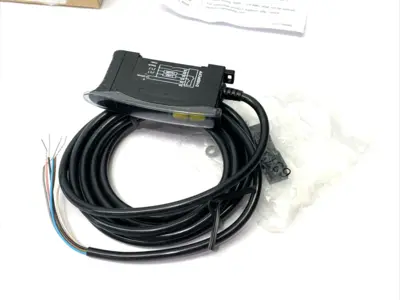 New | in-Stock Banner Engineering Expert D10 Series Small Object Counter Fiber Optic Array 10381 Photoelectric Sensors Michigan US | Maverick Industrial Sales #1402102