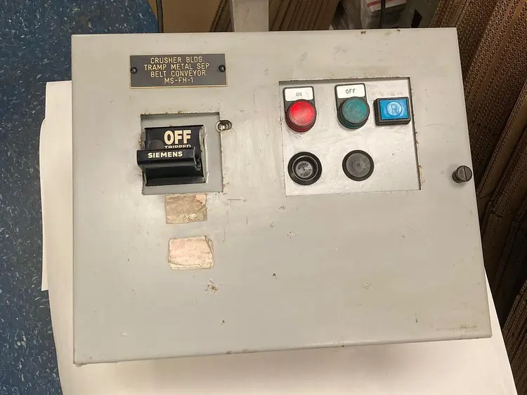 Used SIEMENS 36-89033 Starters | Surplus Asset Holdings #1204884