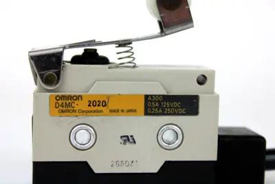 USED OMRON D4MC-2020
