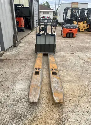 Used 2012 RAYMOND 8410 Pallet Jacks Texas US | TB Forklifts #1272867
