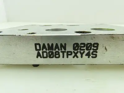 Daman AD08TPXY4S Aluminum Tapping Plate X&Y Ports SAE-4 D08  Lot of 2