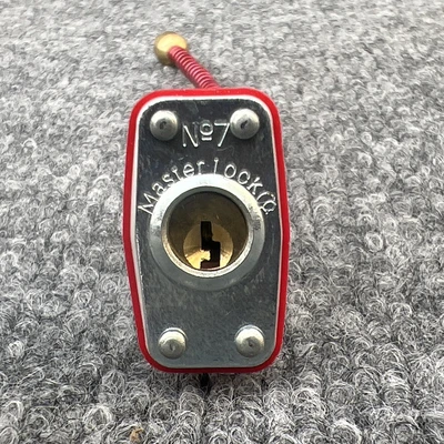 New | in-Stock Master Lock 7C5RED Safety Products (Other) California US | Davliegogo LLC #1706661