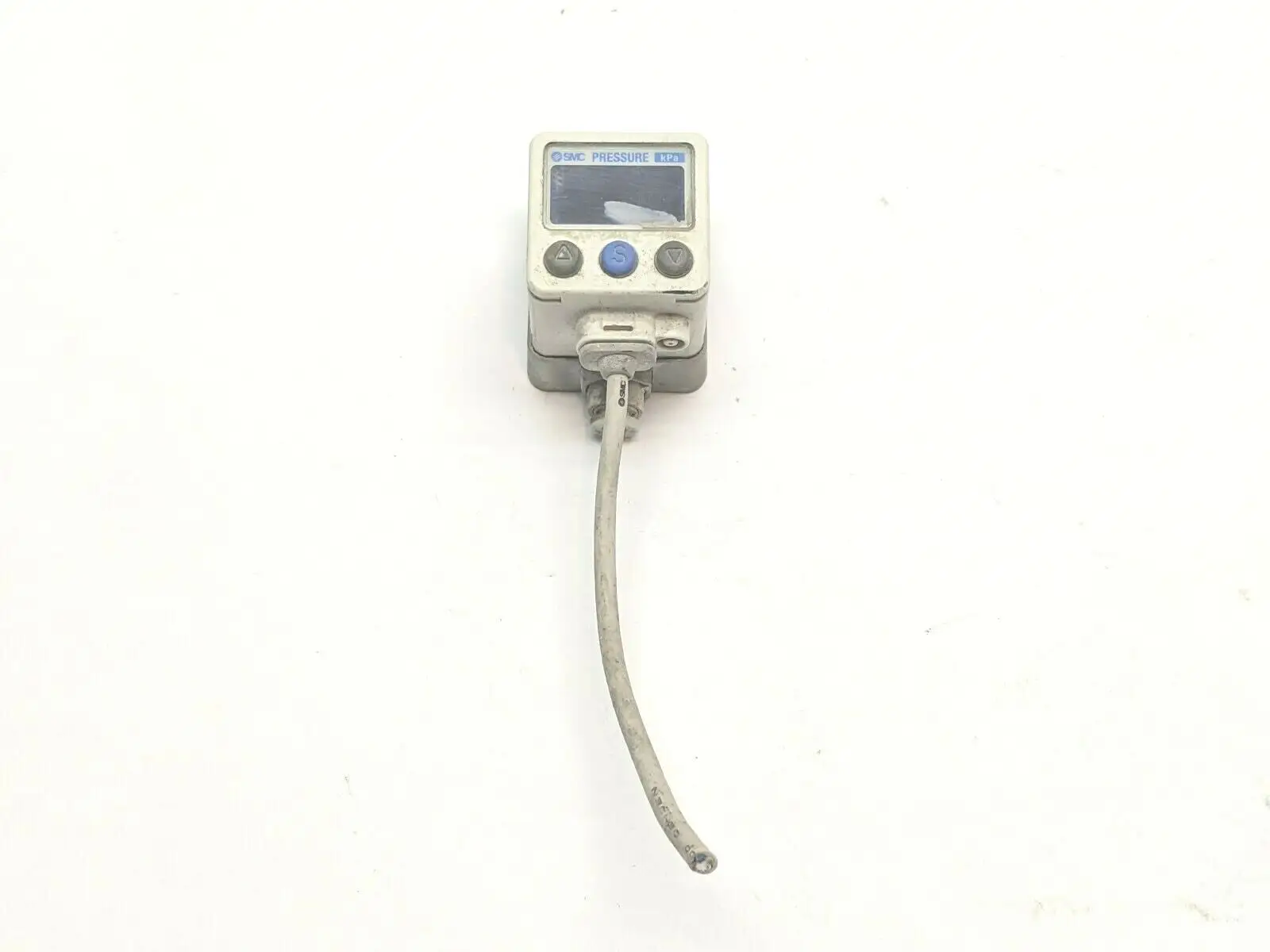 Used SMC ZSE40A-C4-T Pressure Switches Michigan US | Maverick Industrial Sales #1394710