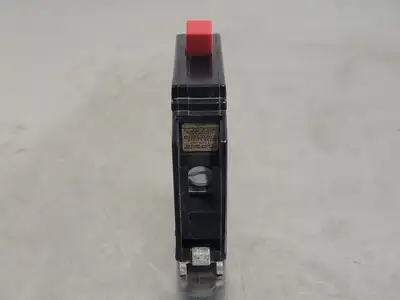 USED CUTLER-HAMMER CHB120