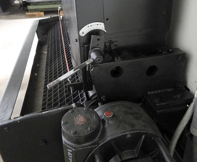 USED TIMESAVERS GRINDINGMASTER 1300 MM