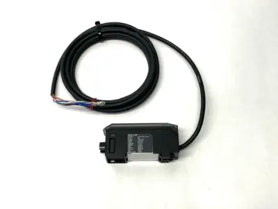 USED KEYENCE AMPLIFIER UNIT 10-30VDC