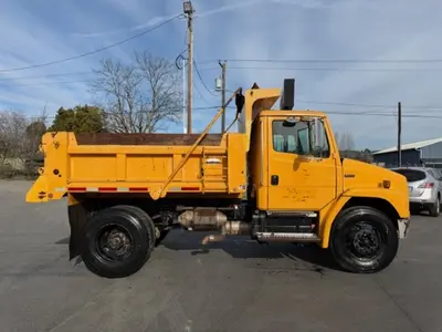 Used 2004 FREIGHTLINER FL70 Dump trucks Washington US | Puget Sound Truck Sales #1546500