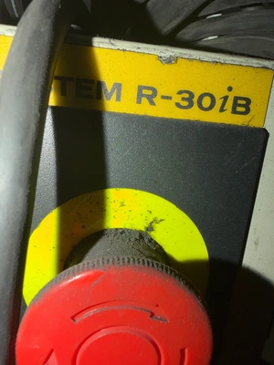 USED 2016 FANUC R-2000IB/210F + R30IB