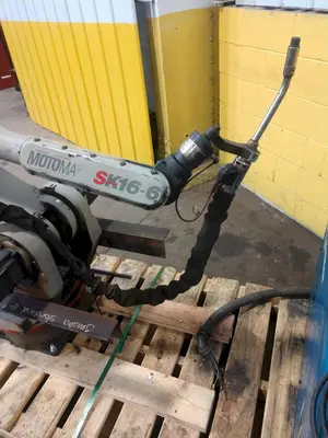 USED MOTOMAN SK16-6