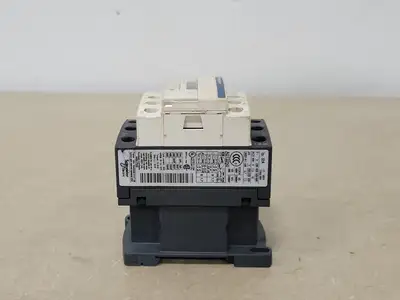 USED TELEMECANIQUE LC1D18B7