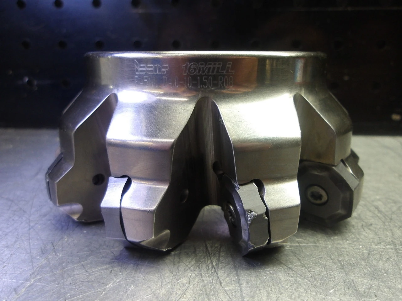 Iscar 4" Indexable Facemill 1.5" Arbor F45NM D4.0-10-150-R08 (LOC2485)