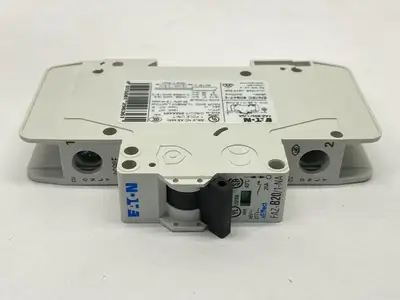 USED EATON CIRCUIT BREAKER 1-POLE 20A 277VAC 132687