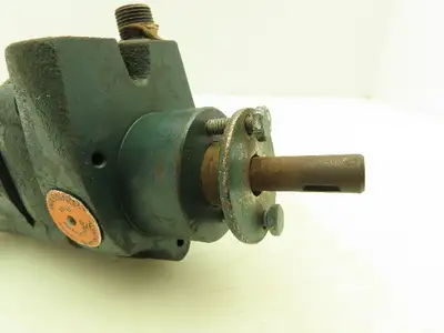 Roper 18AP02 Hydraulic Lubrication Gear Pump 7.2 GPM 300 PSI 3/8" NPT 1/2" Shaft