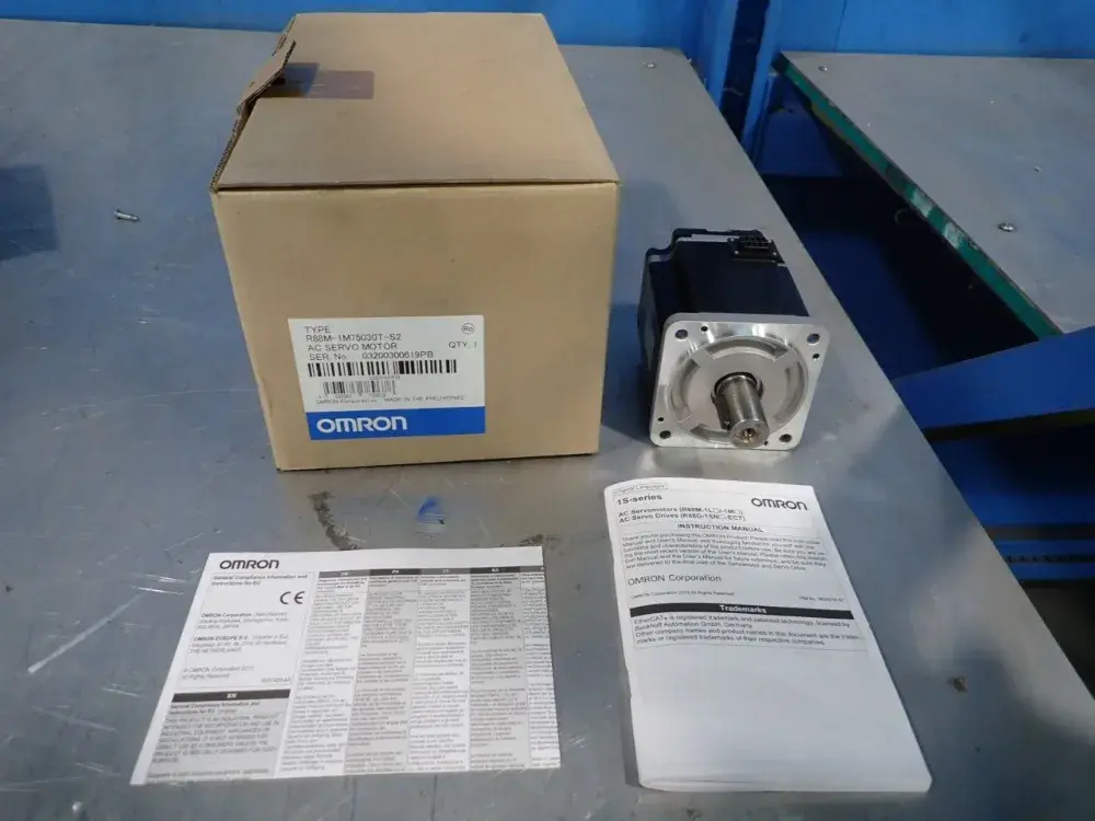NEW OMRON R88M1M75030TS2