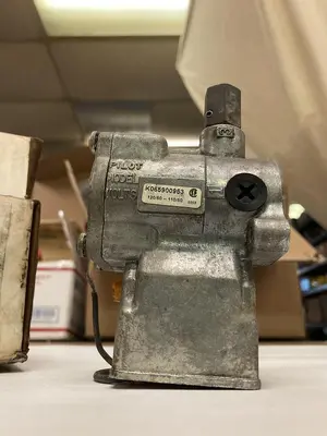 Used PARKER QC200507-K065900953 Solenoid Valves Ohio US | Surplus Asset Holdings #1246565