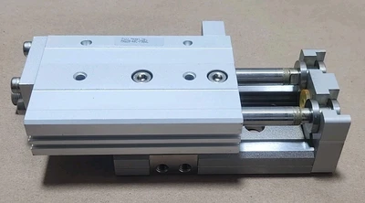 NEW SMC MXQ20-40C-F9BWL