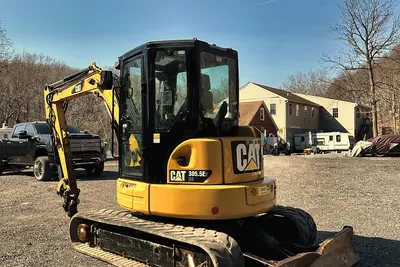 Used 2017 CATERPILLAR 305.5 Excavators Pennsylvania US | Proxy Equipment #1377717