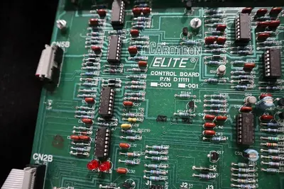 Carotron E06040-000 ELITE D.C. MOTOR CONTROLLER WITH CABINET NEW STOCK S-575