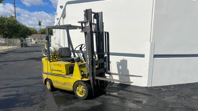 USED 2000 Mitsubishi FGC25