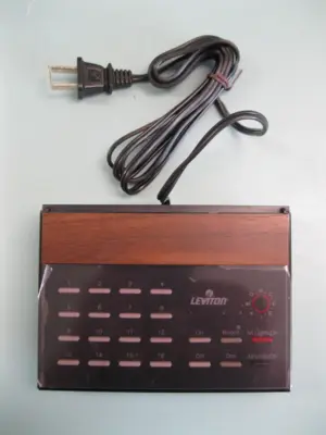 NEW Leviton 6320
