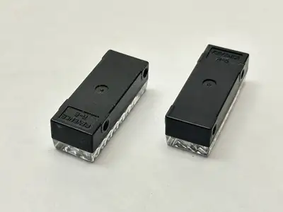 Used KEYENCE R-5 Misc Electrical & Power Parts Michigan US | Maverick Industrial Sales #1410791