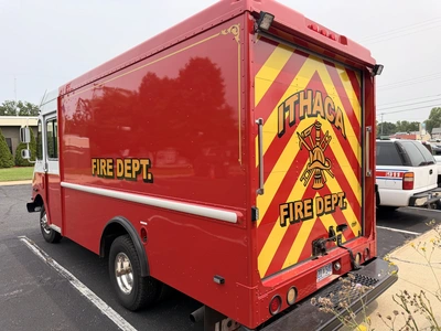 Used 2003 WORKHORSE P42 WITH 24,073 MILES (FIRE DEP OWNED) Box trucks Michigan US | Miedema Asset Management Group #1357507
