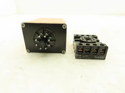 TUC-120-AKA-030 Time Delay Relay 0.3 to 30 Seconds 10A @ 120VAC or 24VDC 211VA