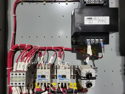 Low Voltage PDC / Switchgear Section, 4000A Magnum DS Breaker, 600V 3PH
