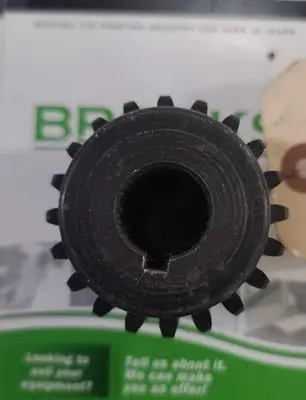 NEW BRACKETT 133681A