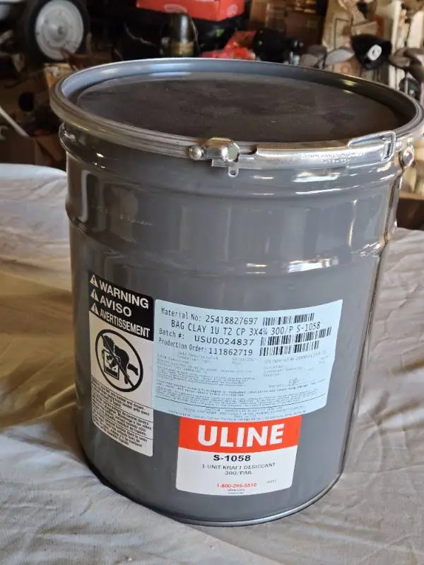 Uline S-1058 1 Unit Kraft Desiccant 300/Pail