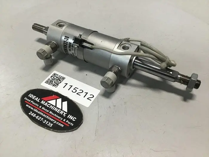 Used SMC CDG1KWBN32-30 Cylinders Michigan US | Ideal Machinery #601573