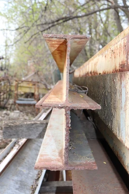 (6) 6"H x 4"W & (4) 6-1/8"H x 6"W I Beams