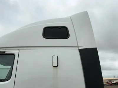 Used 2008 VOLVO VNL Conventional trucks Michigan US | Miedema Asset Management Group #1474574
